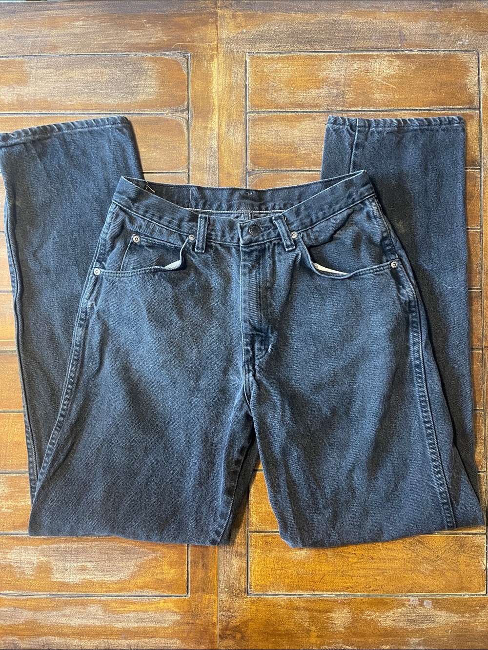Wrangler Black Relaxed Fit Men's Jeans